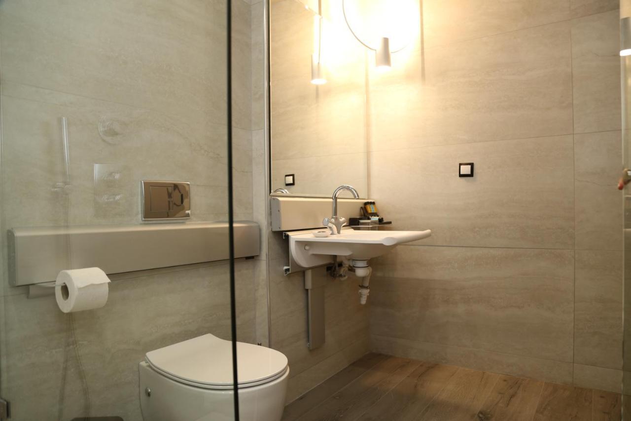 Rooster Suites 雅典 外观 照片