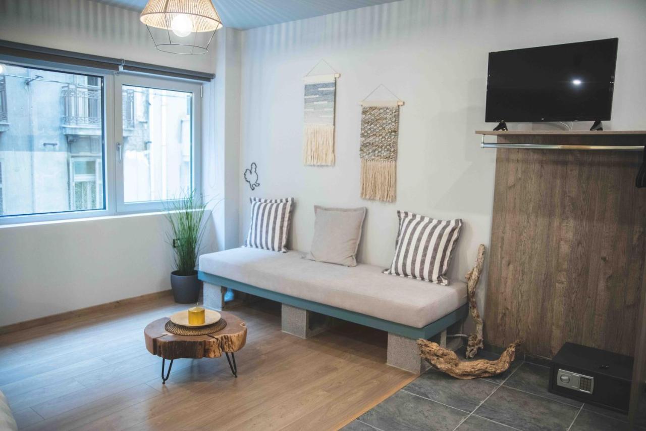 Rooster Suites 雅典 外观 照片