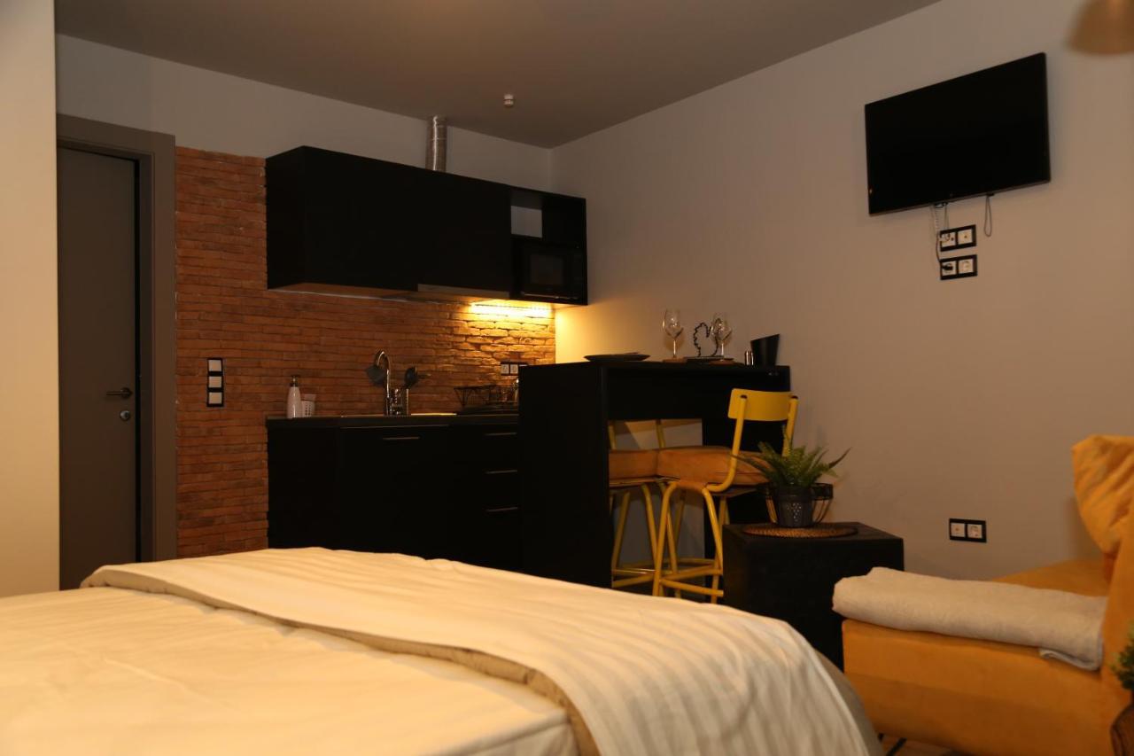 Rooster Suites 雅典 外观 照片