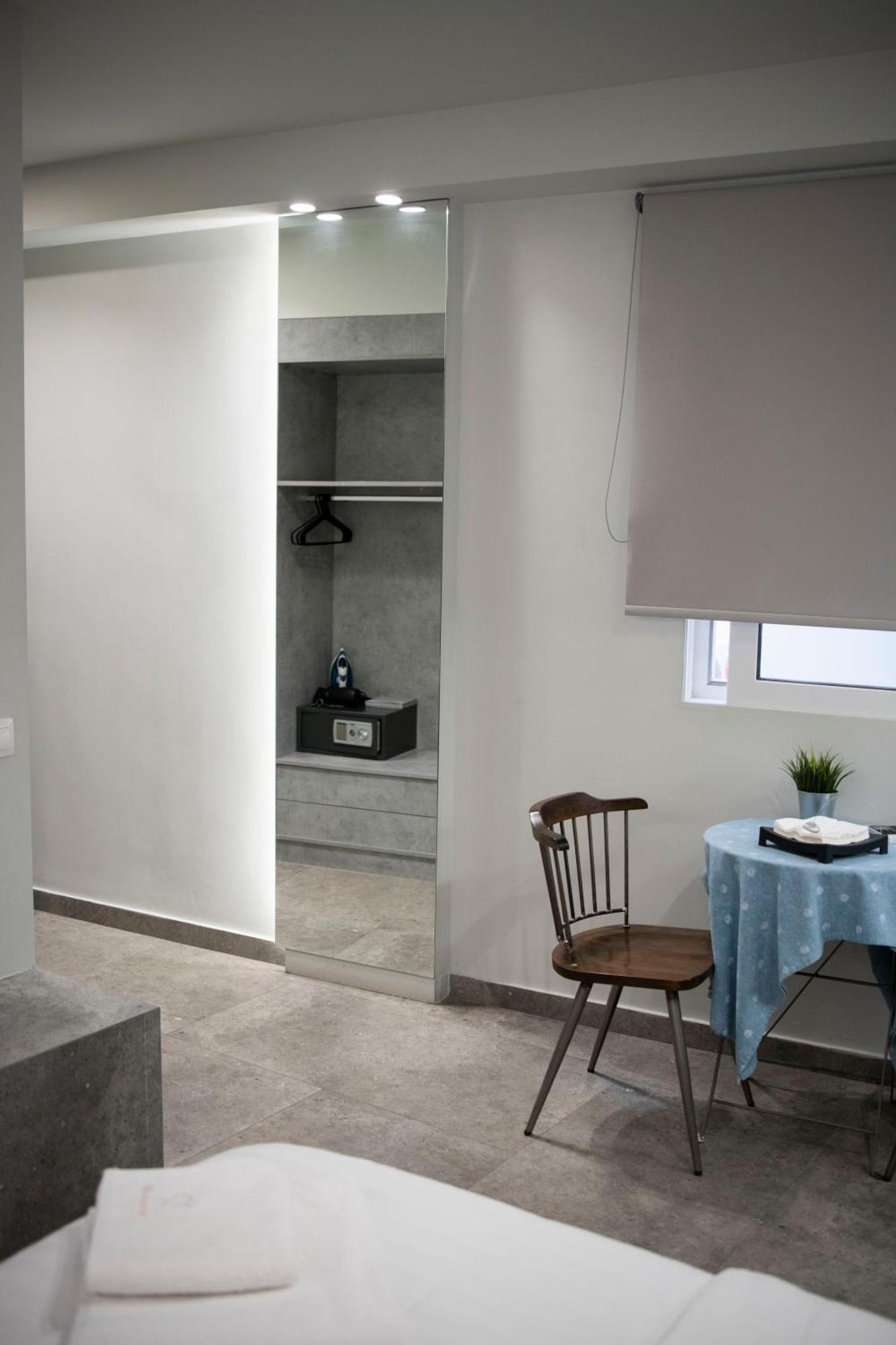 Rooster Suites 雅典 外观 照片
